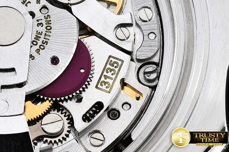 0120 ROLYM093B – Comfortable 1063